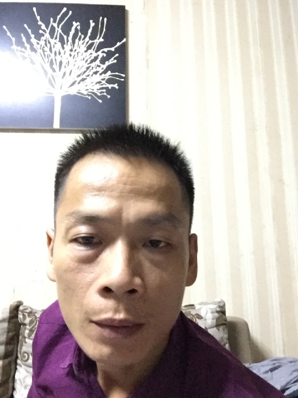 alongzhe的第一张照片--聊城相亲服务中心