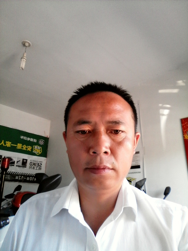 左手的第一张照片--聊城相亲服务中心