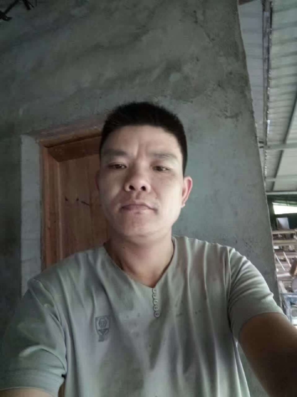 寻找幸福的第一张照片--聊城相亲服务中心