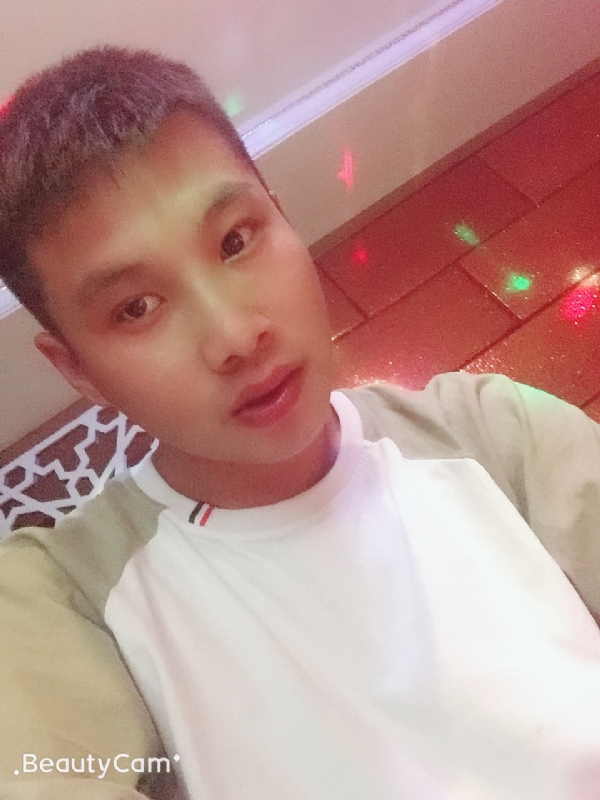 阿锋的第一张照片--聊城相亲服务中心