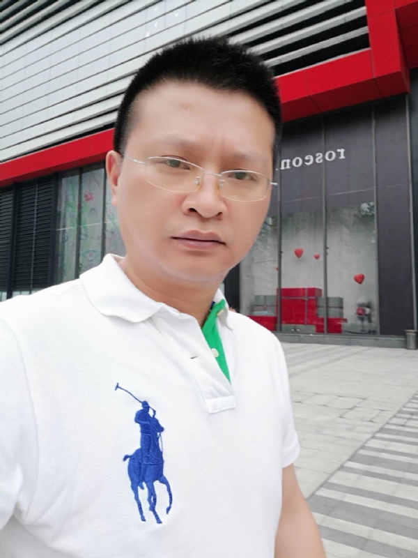 硬汉的第一张照片--聊城相亲服务中心