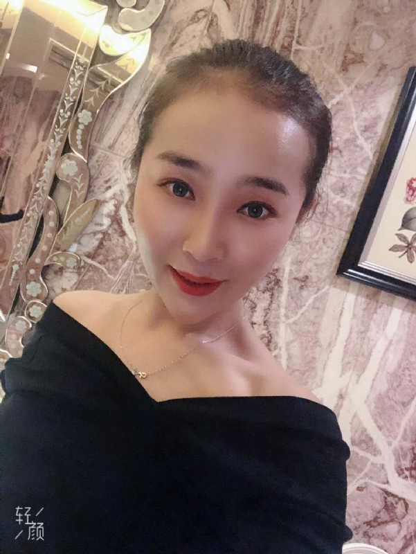 调皮的小猫的第一张照片--聊城相亲服务中心