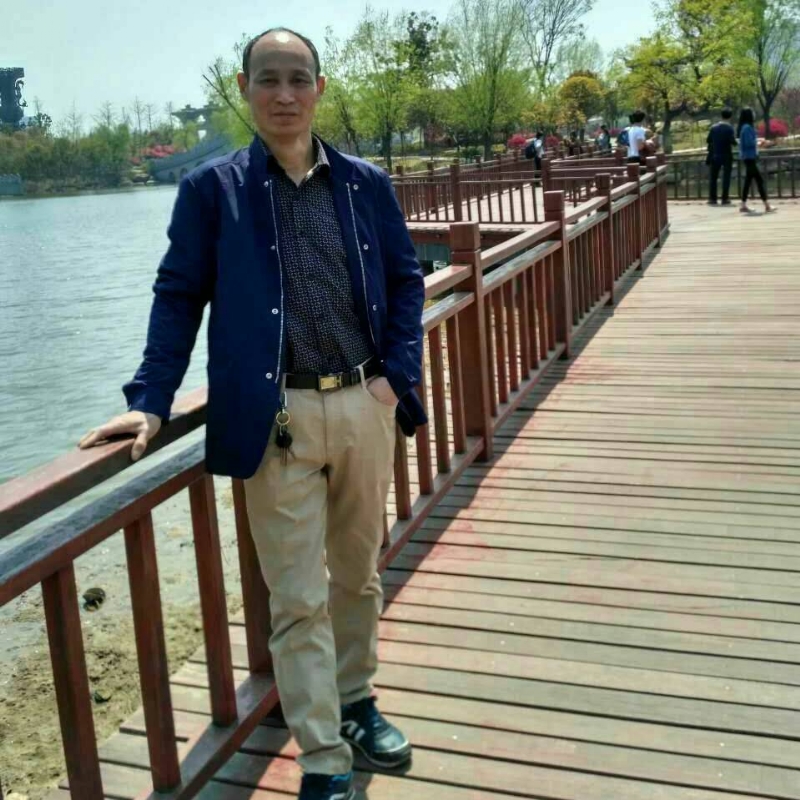 大随帅哥的第一张照片--聊城相亲服务中心