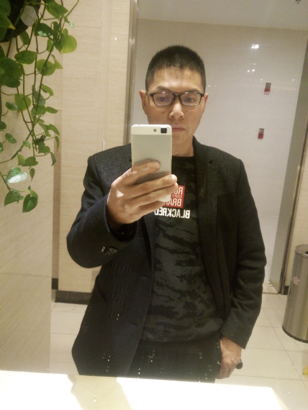 顺其自然的第一张照片--聊城相亲服务中心