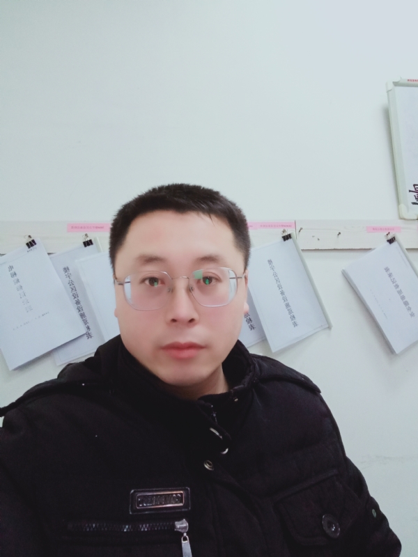 一头猪的第一张照片--聊城相亲服务中心