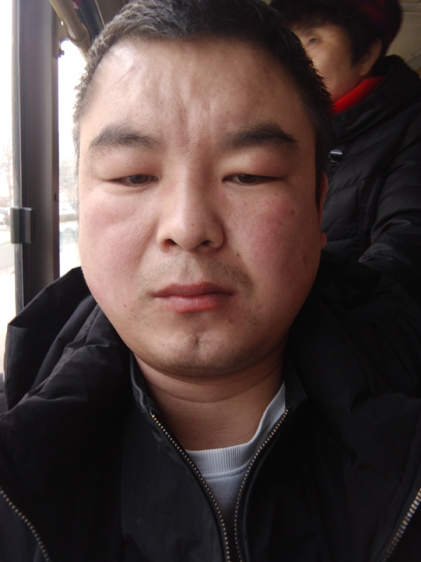 张延义的第一张照片--聊城相亲服务中心
