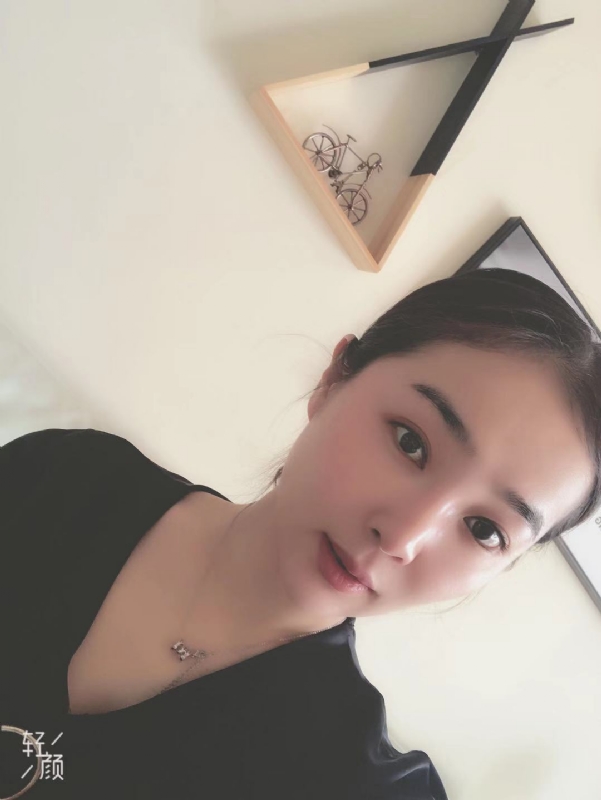 相拥未来的第三张照片--聊城相亲服务中心