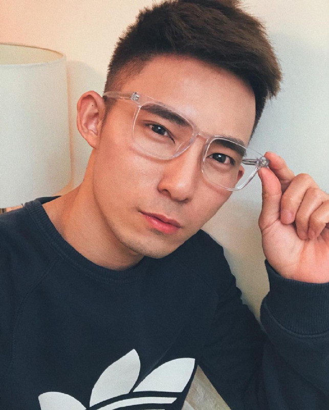 小伟的第一张照片--聊城相亲服务中心