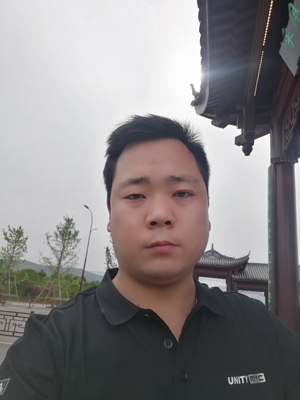 微笑的第一张照片--聊城相亲服务中心