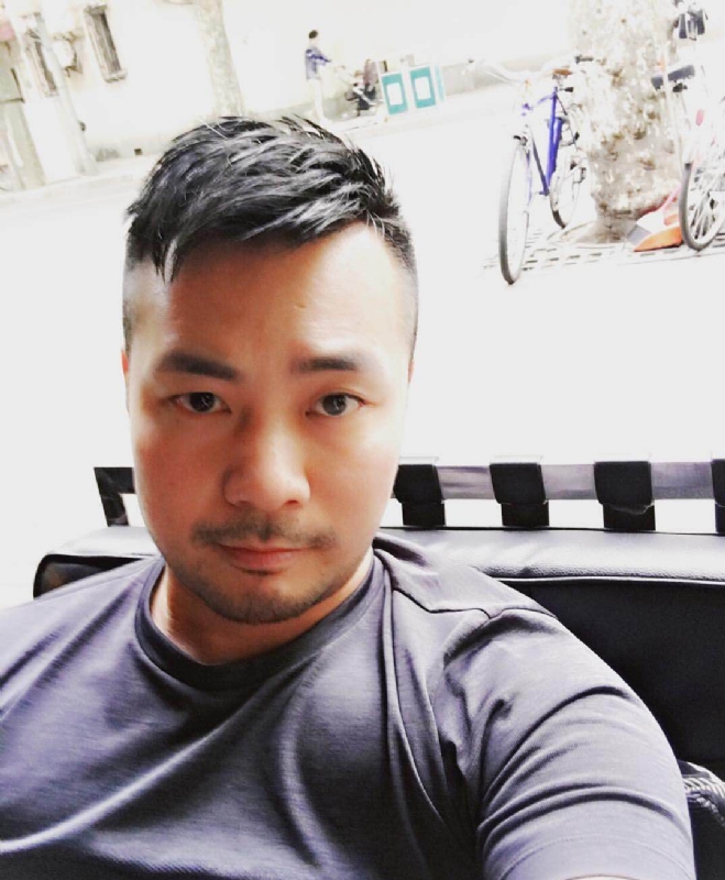 刘江平的第二张照片--聊城相亲服务中心