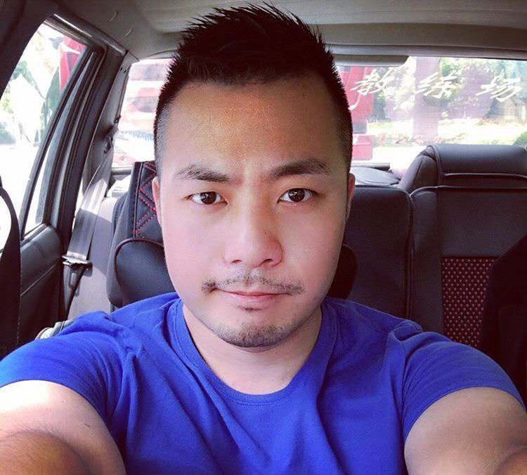 刘江平的第三张照片--聊城相亲服务中心