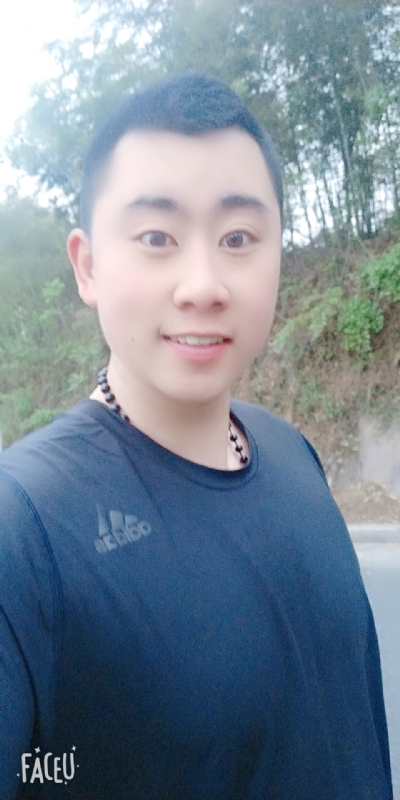 帅小伙的第一张照片--聊城相亲服务中心