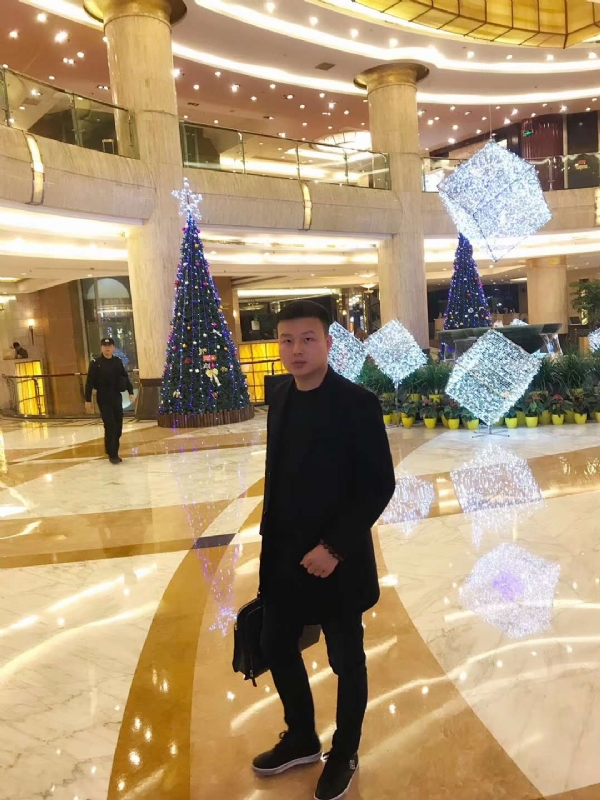 够钟的第一张照片--聊城相亲服务中心