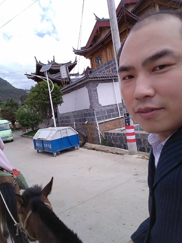 当代军人的第一张照片--聊城相亲服务中心