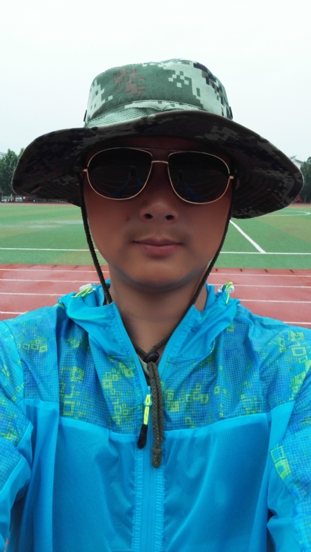 银尘的第一张照片--聊城相亲服务中心
