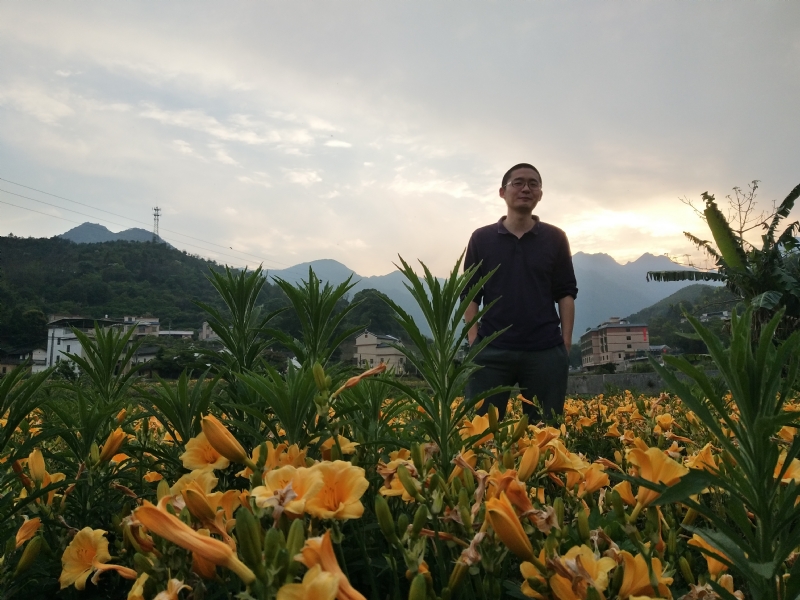 黄晓东的第一张照片--聊城相亲服务中心