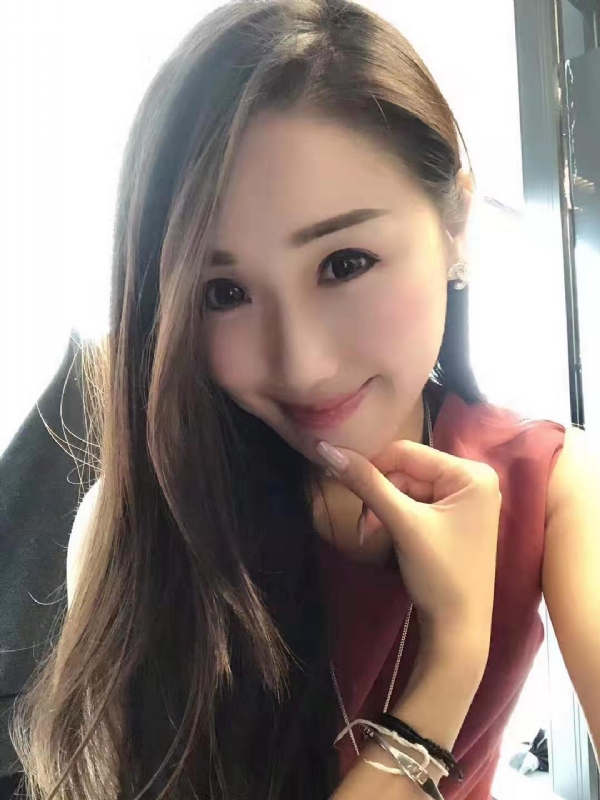 彩蝶的第一张照片--聊城相亲服务中心