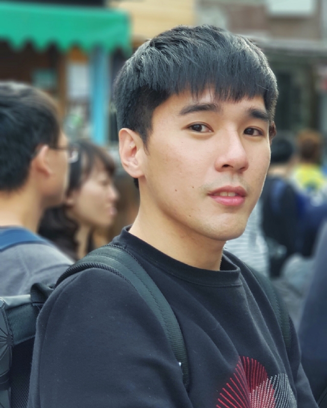 雨中孤独的第一张照片--聊城相亲服务中心