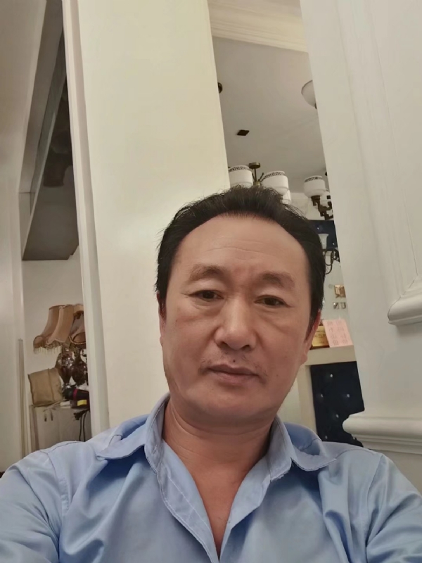 青松的第一张照片--聊城相亲服务中心