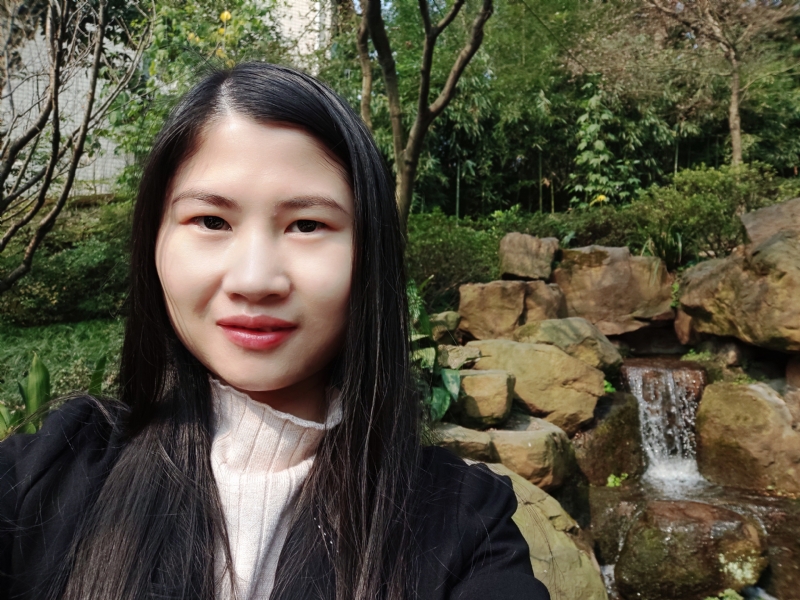 小琳的第一张照片--聊城相亲服务中心