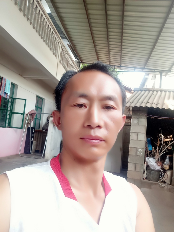 白鸽的第一张照片--聊城相亲服务中心