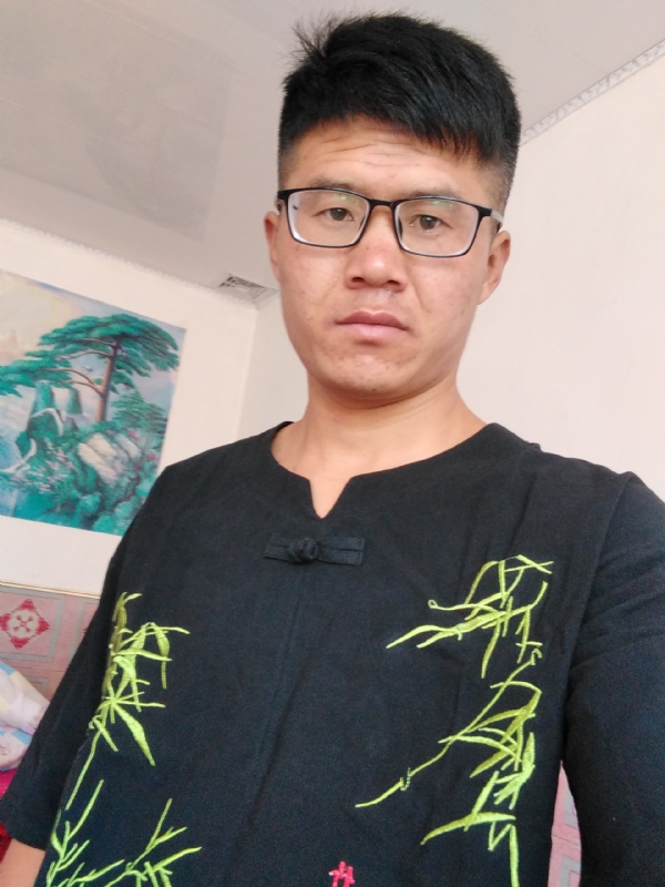 清风的第一张照片--聊城相亲服务中心