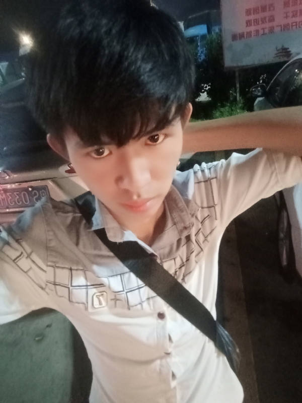 杨哥的第一张照片--聊城相亲服务中心