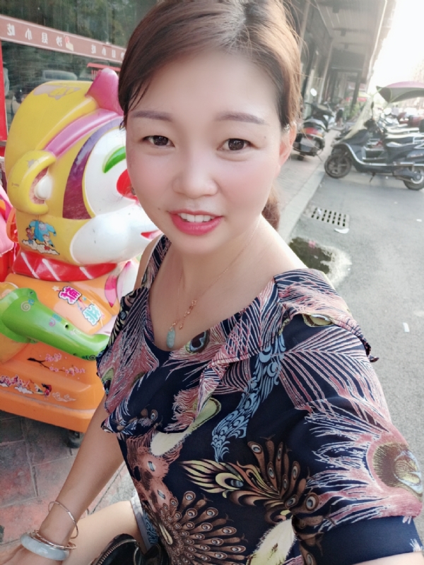 云儿的第一张照片--聊城相亲服务中心