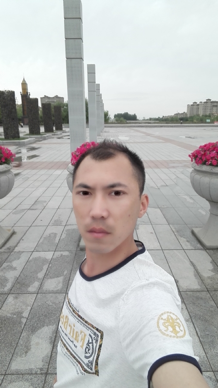天平的第一张照片--聊城相亲服务中心