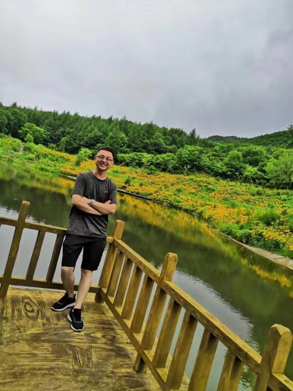 正能量的第三张照片--聊城相亲服务中心