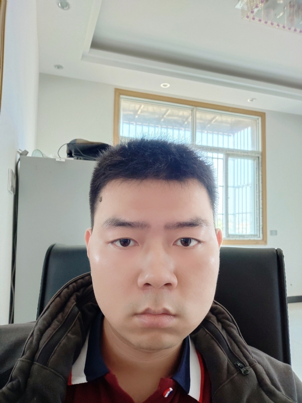 咚咚咚的第一张照片--聊城相亲服务中心