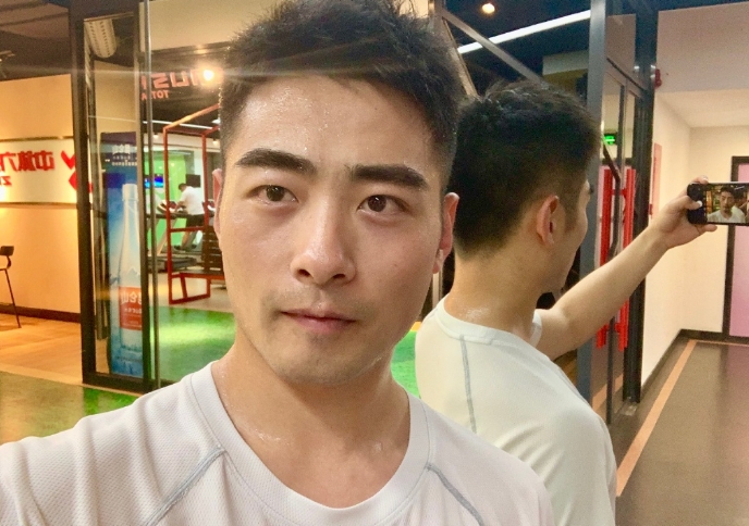 迁就的第一张照片--聊城相亲服务中心