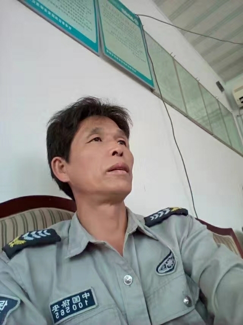 卧窗听雨的第一张照片--聊城相亲服务中心