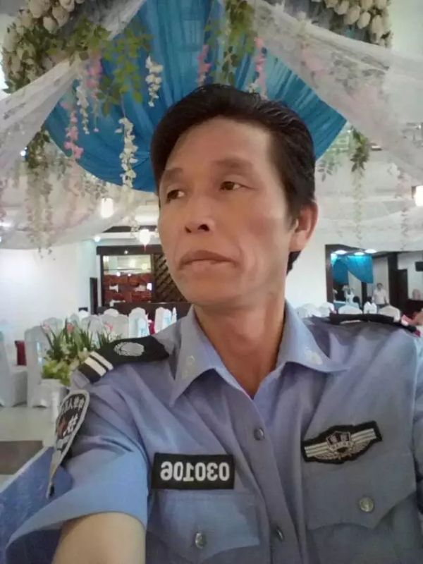 卧窗听雨的第二张照片--聊城相亲服务中心
