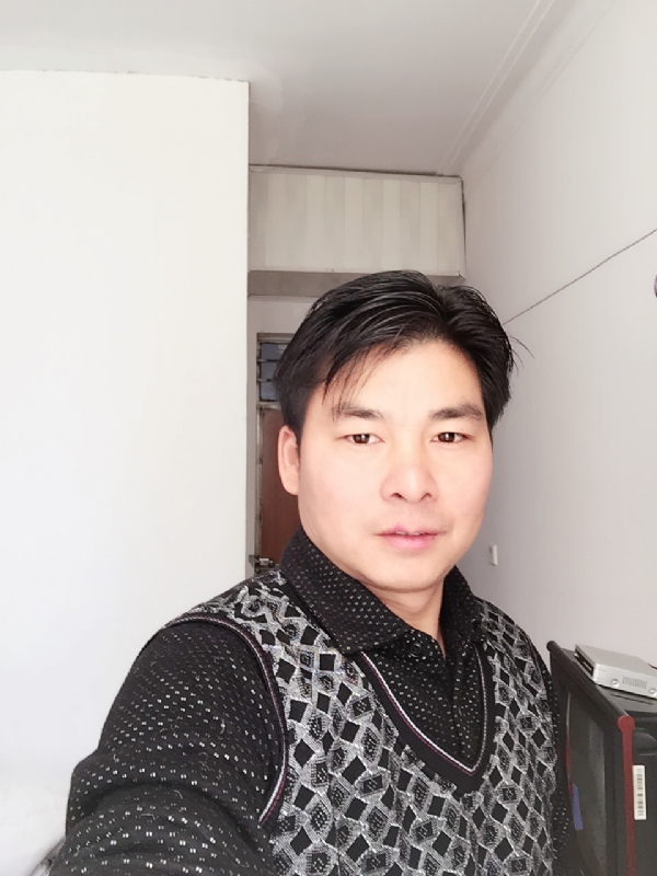 清风的第一张照片--聊城相亲服务中心