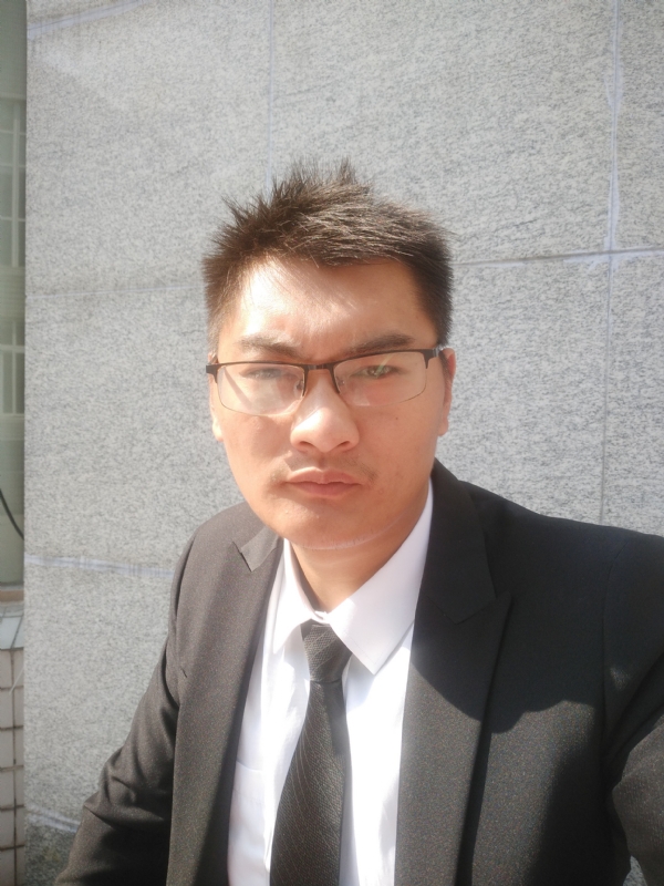 孤独的人的第一张照片--聊城相亲服务中心