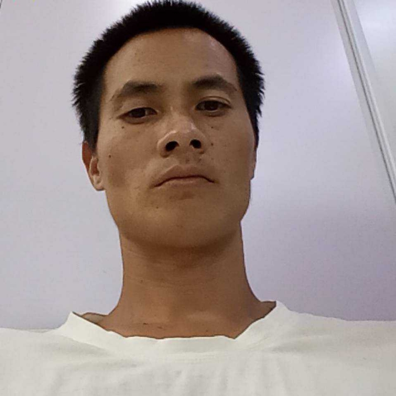 孤独的第一张照片--聊城相亲服务中心
