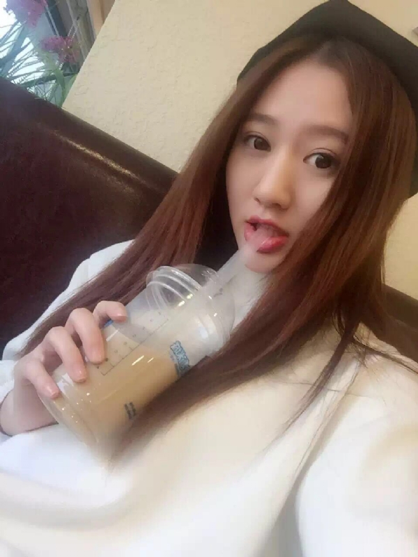 姚瑶的第一张照片--聊城相亲服务中心