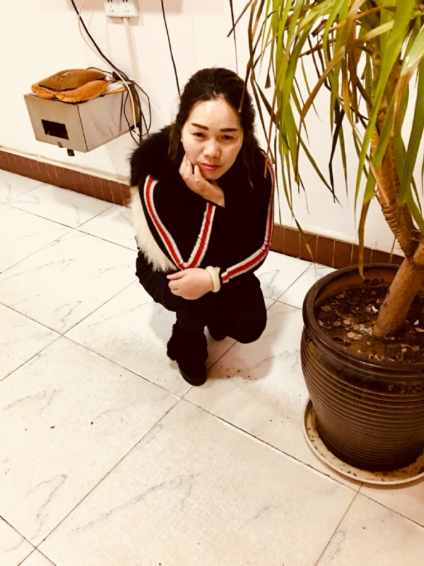 小香风的第一张照片--聊城相亲服务中心