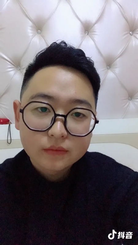 杰森的第一张照片--聊城相亲服务中心