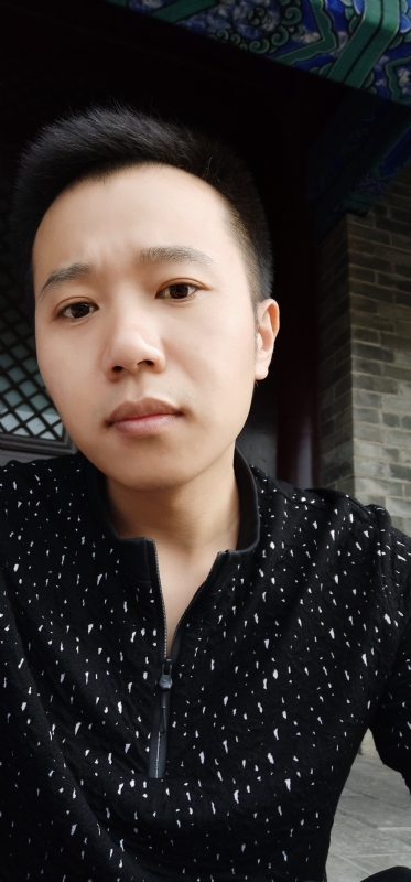大象随风的第一张照片--聊城相亲服务中心