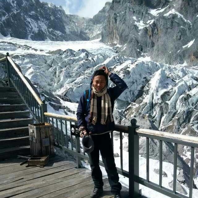 眯眯的第一张照片--聊城相亲服务中心
