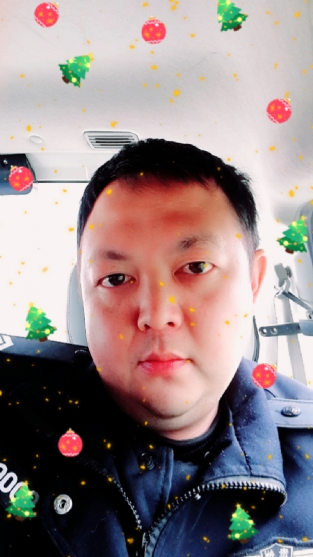 恨孤独的第一张照片--聊城相亲服务中心