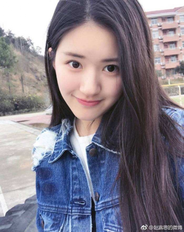 筱青的第一张照片--聊城相亲服务中心