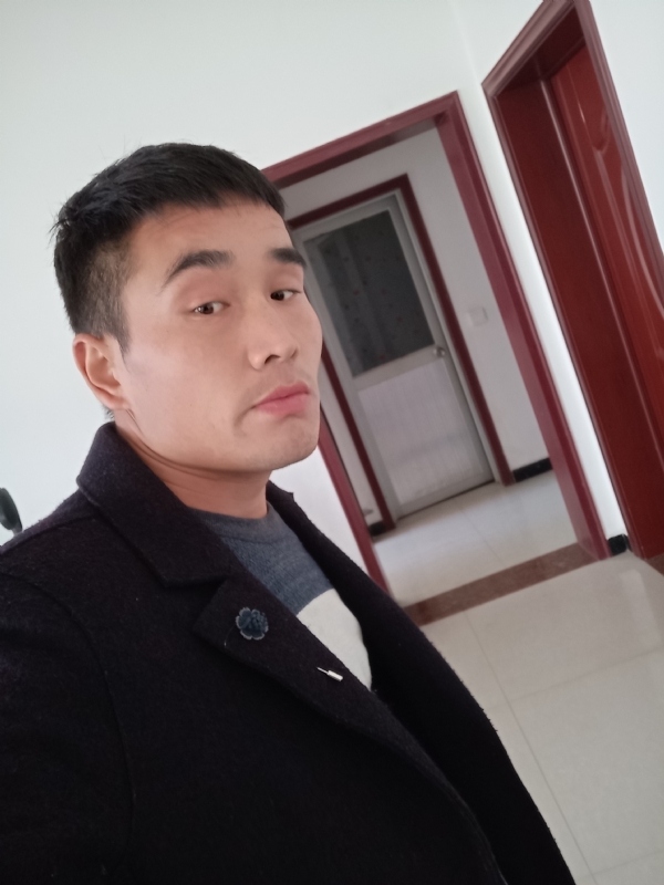 醒醒吧兄弟的第一张照片--聊城相亲服务中心
