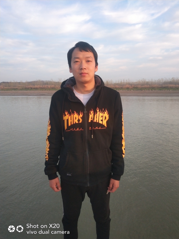 一往情深的第一张照片--聊城相亲服务中心