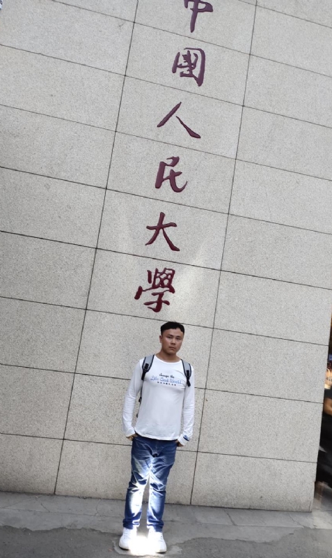 Whoareyou的第一张照片--聊城相亲服务中心