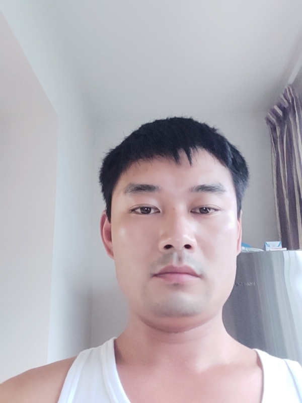 MM的第三张照片--聊城相亲服务中心