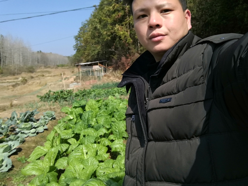 倔强的驴的第一张照片--聊城相亲服务中心