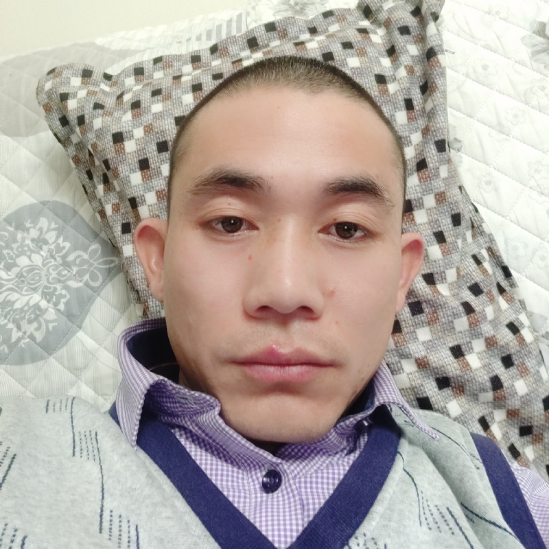 龙飞的第一张照片--聊城相亲服务中心